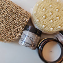 Load image into Gallery viewer, Gray Foaming Sugar Scruff