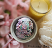 Load image into Gallery viewer, Cotton Candy Foaming Sugar Scrub
