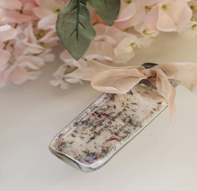 Load image into Gallery viewer, Lavender &amp; Wildflower Soaking Salts
